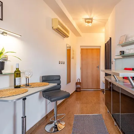 Apartmán Royal Vista Apartment, Free Parking *
