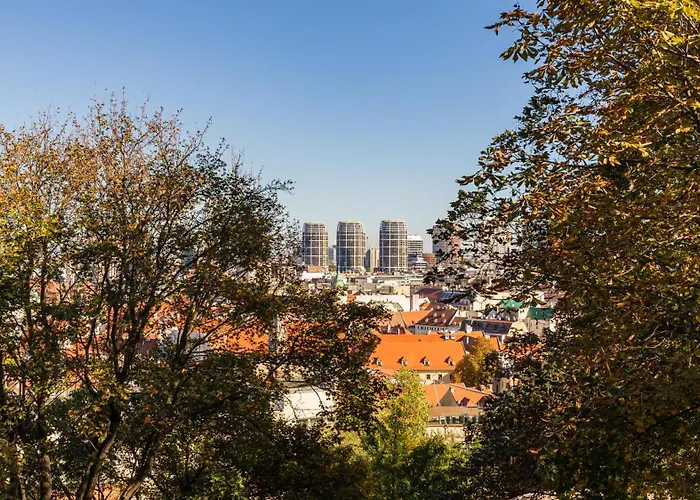 Royal Vista Apartment, Free Parking Lägenhet Bratislava